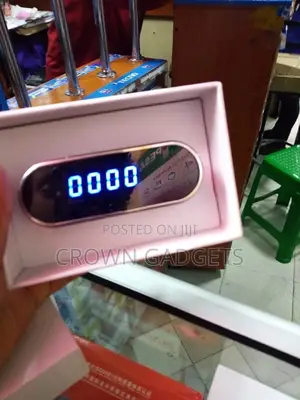 HD Clock Camera