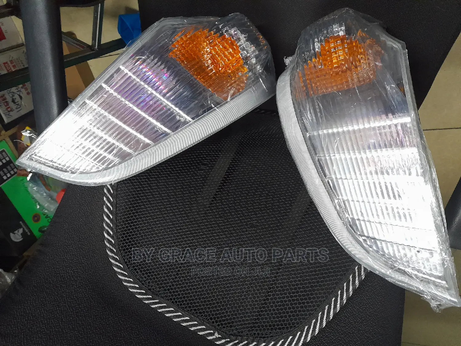 Bumper/Signal Lamp Canter 4D35 2005 Mitsubishi