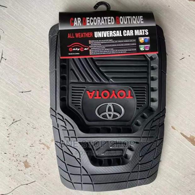 Toyota Deep Dish Branded Mats - thumbnail 2