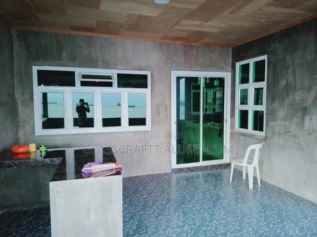 Think Blue Oneway Glass Door - thumbnail 6