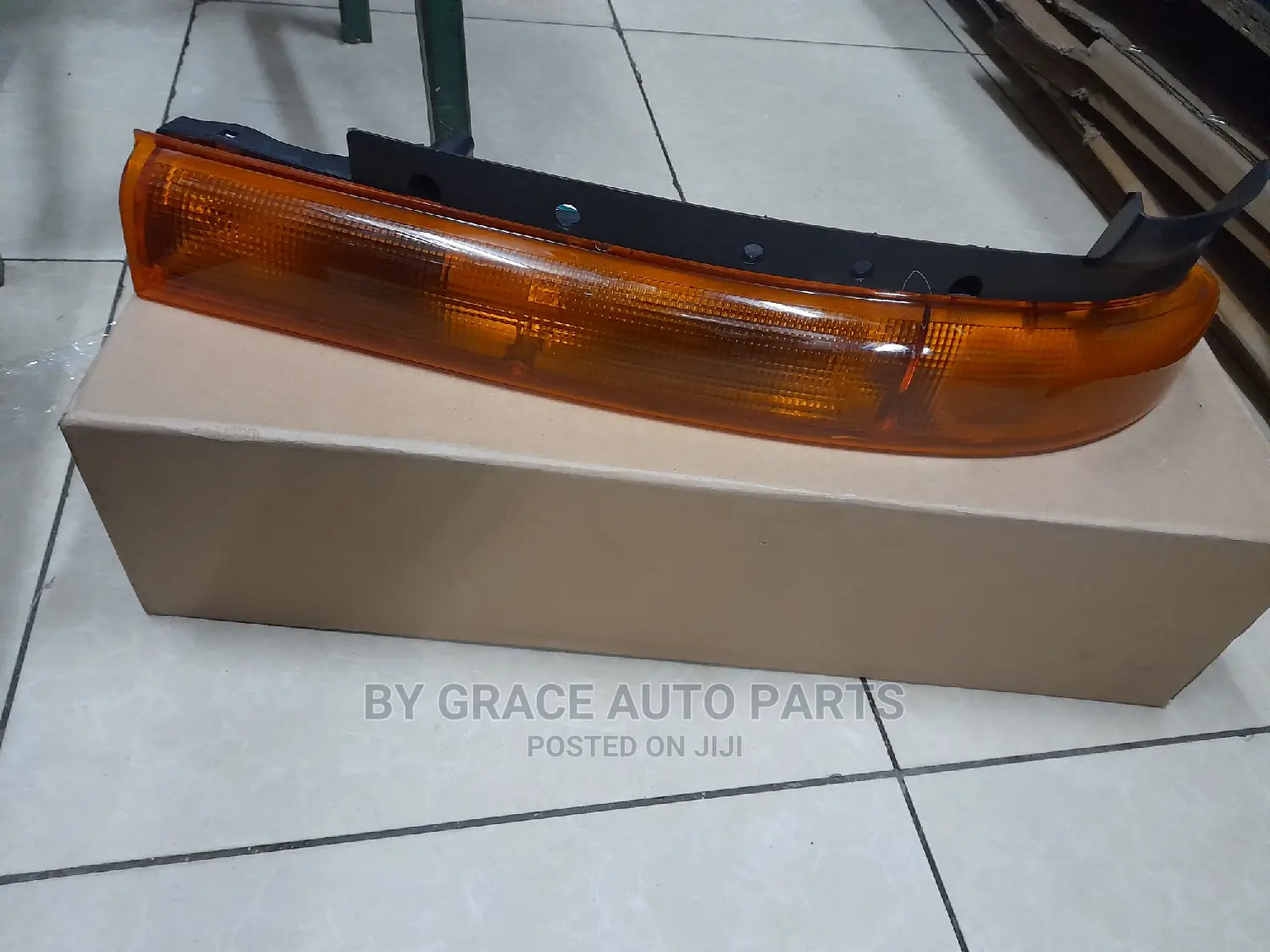 Signal Lamp/Indicator Mitsubishi