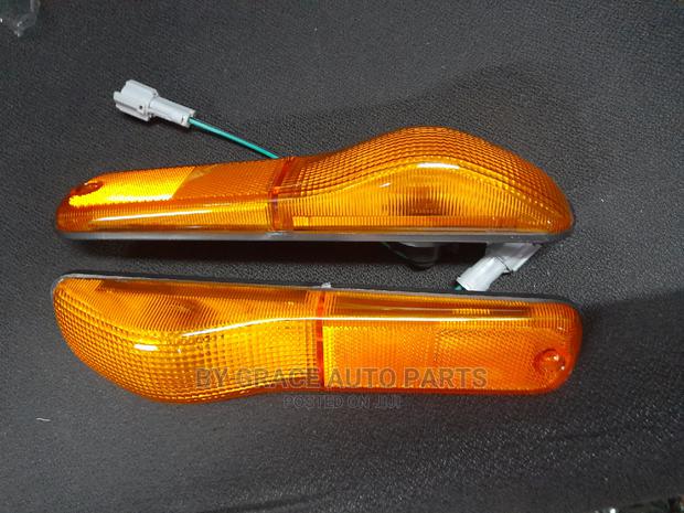 Side Lamp Isuzu FRR/FVR/FTR - thumbnail 2