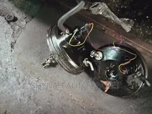 Brake Booster Toyota Starlet