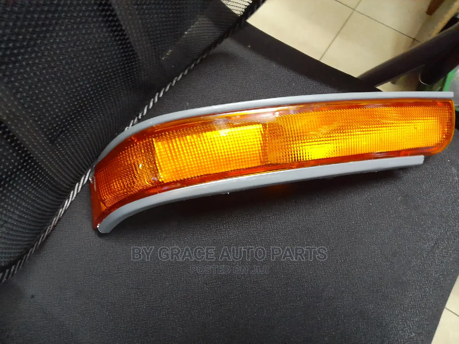 Corner Lamp and Signal Lamp Hiace