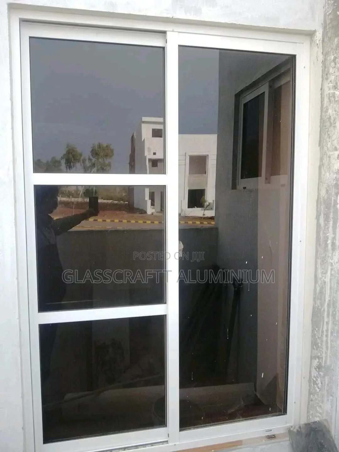 White Aluminium Sliding Doors