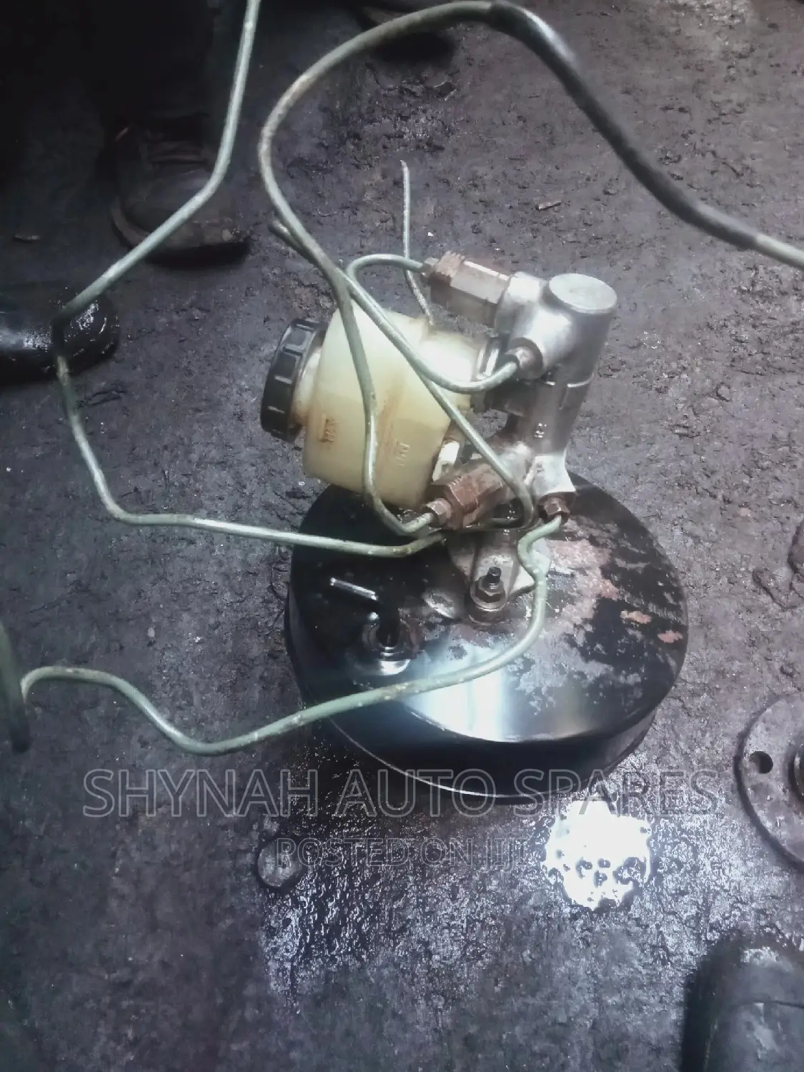 Brake Master Cylinder and Booster Nissan B12