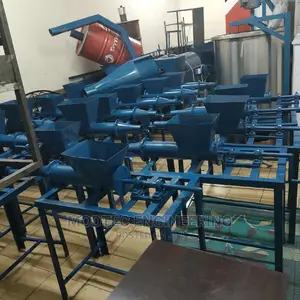 Modtec Senior Engineering Works. Manual Briquette Machines
