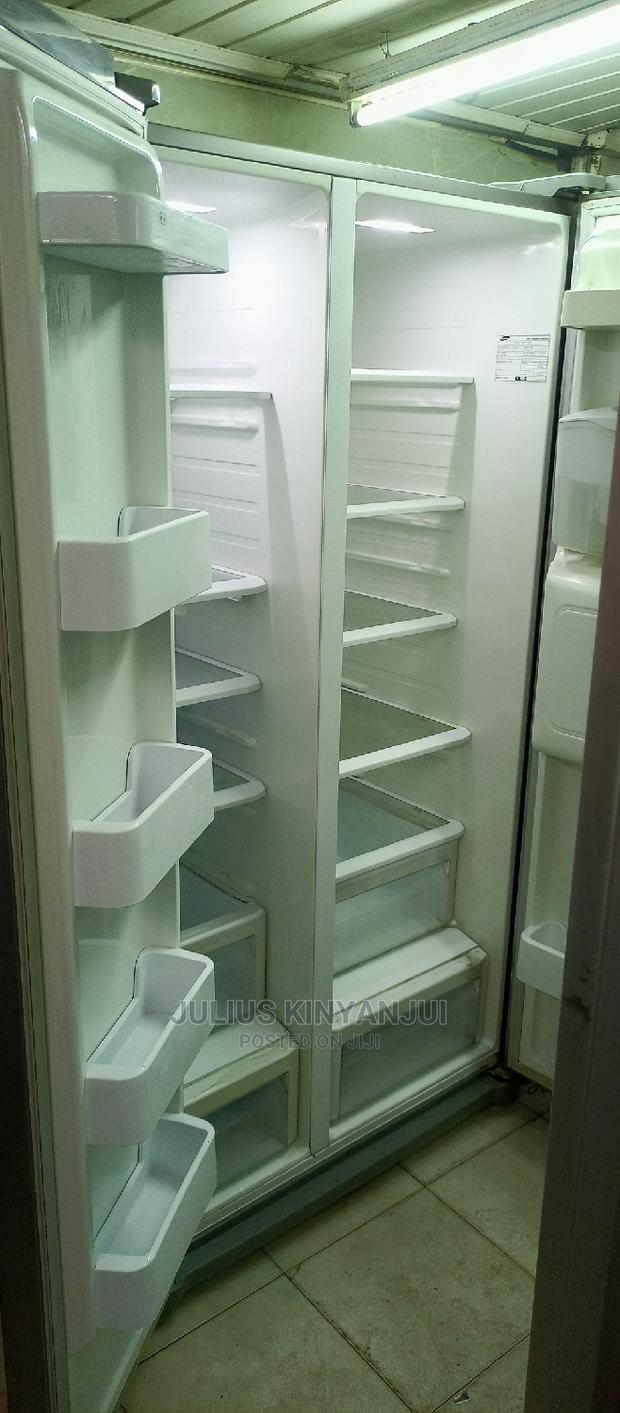 Samsung Twin Door Fridge - thumbnail 2