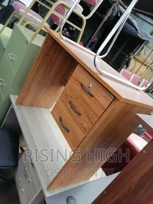 Supreme Master Quality Office Desk
