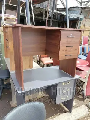 Prestigious Great Quality Office Desk
