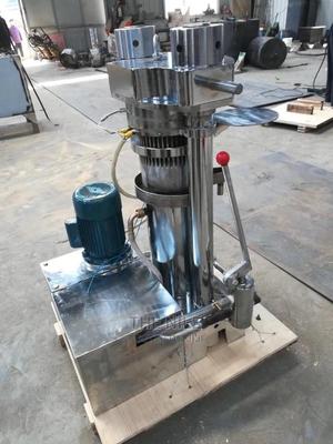 Auto Hydraulic Olive Oil - thumbnail 2