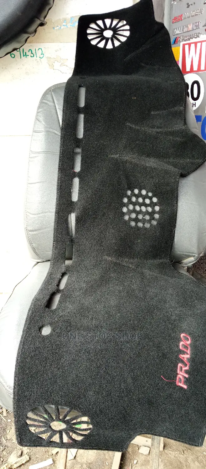 Prado 150 Dash Mat