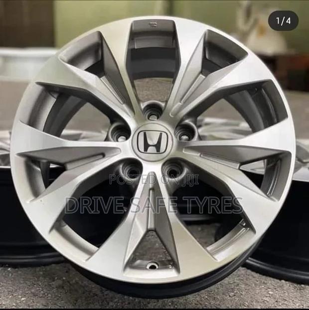 18 Inch Honda Rims Set