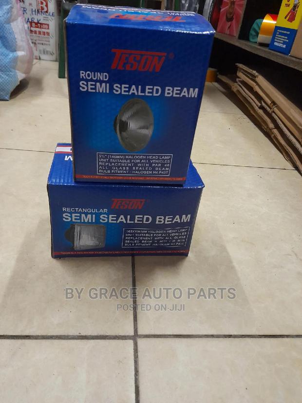 Sealed/Semi Sealed Beam Headlight - main view