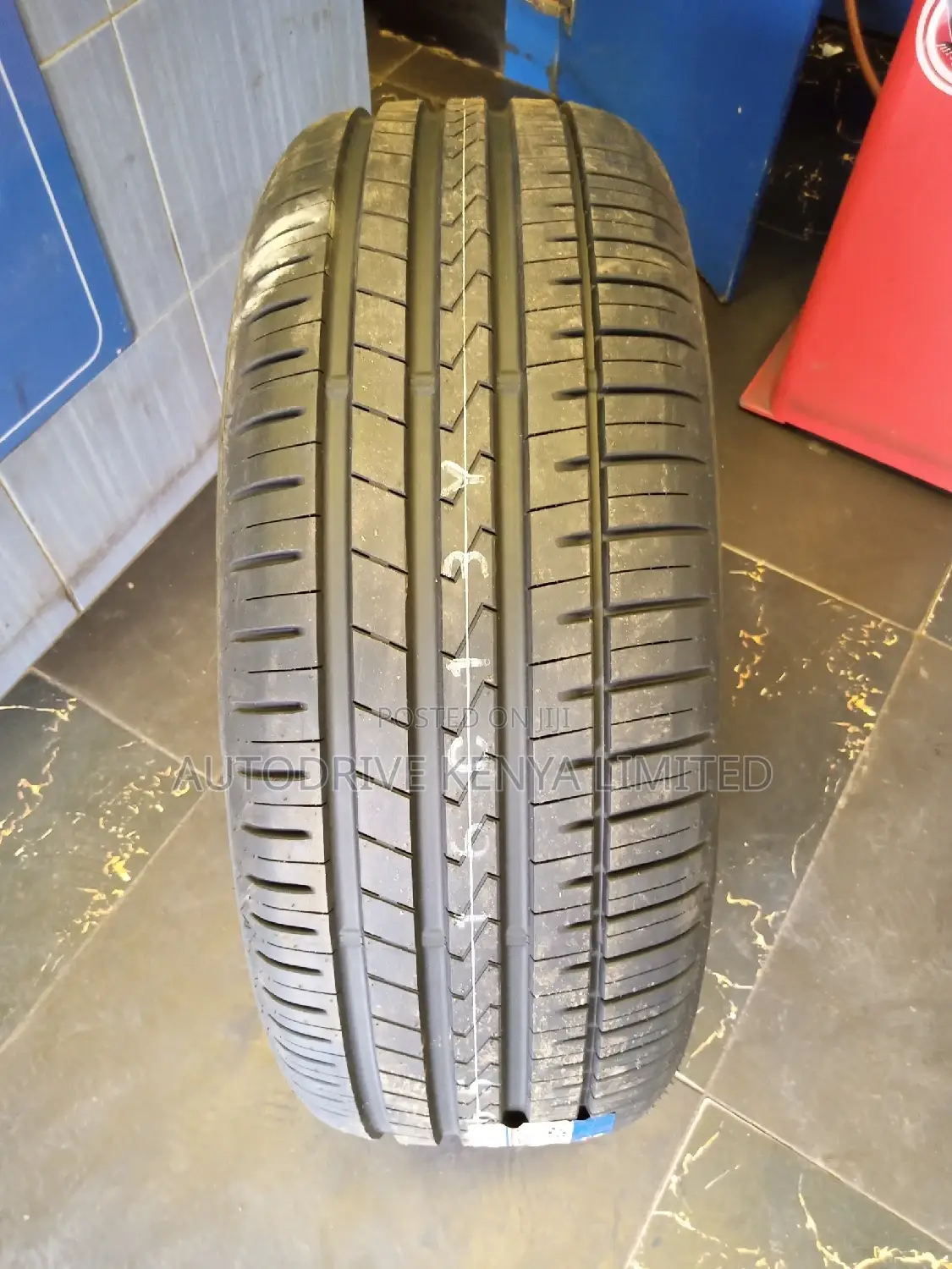 235/55r19 Falken 105Y