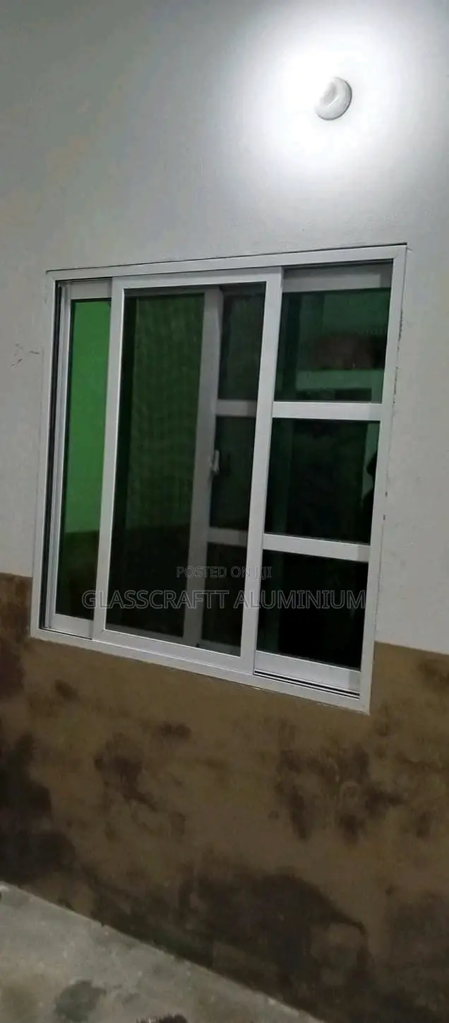 Partitioned Aluminium Siding Window