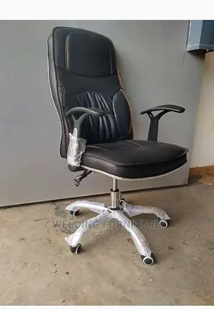 Exclusive Leather Chair