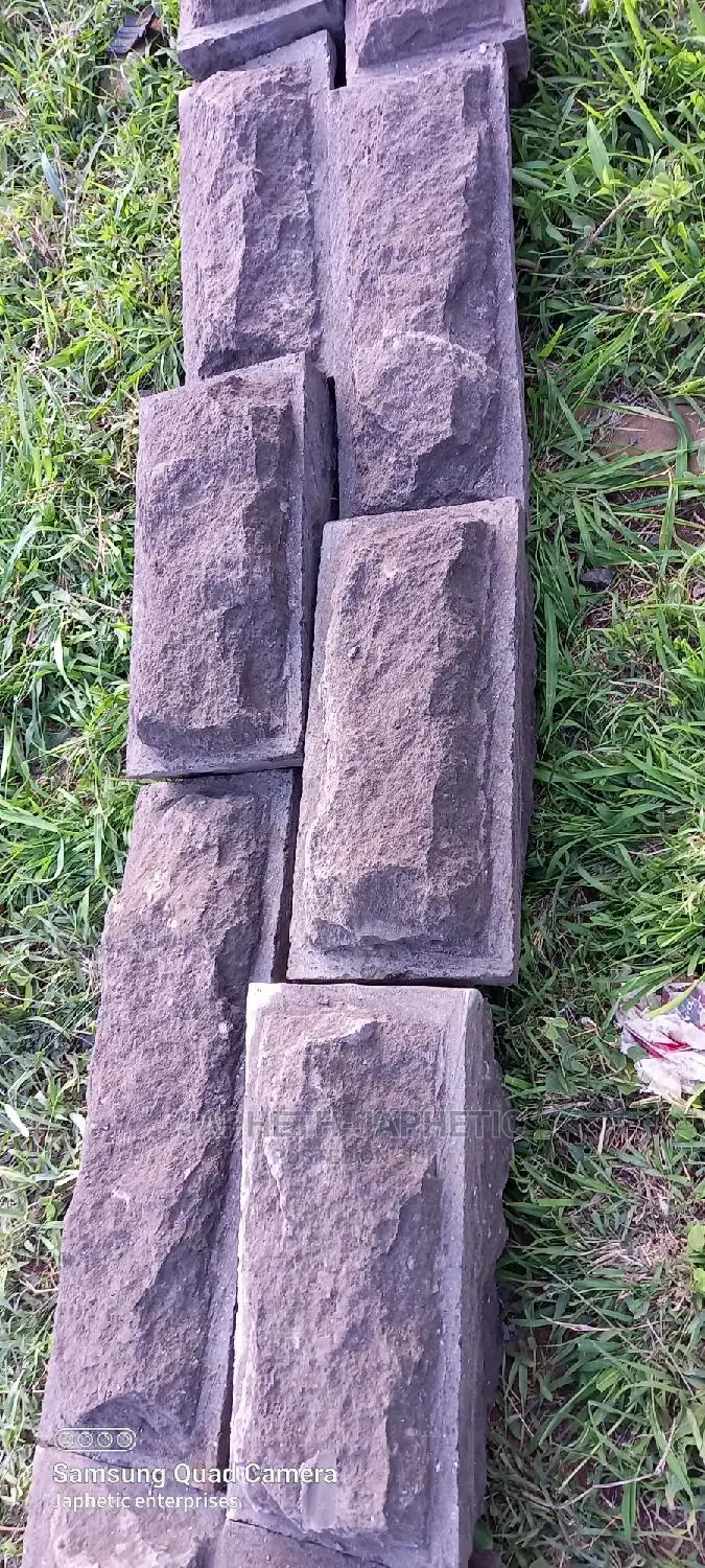 Black/Purpulish Stones