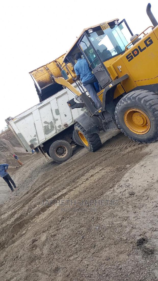 Volcano Sand_black,Grey Sand - main view