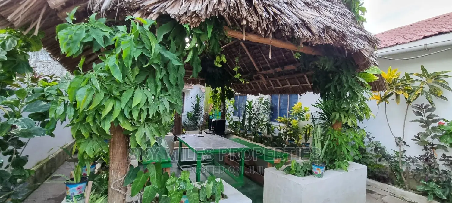 Furnished 4bdrm Villa in Jumba Ruins Way, Mtwapa for Sale