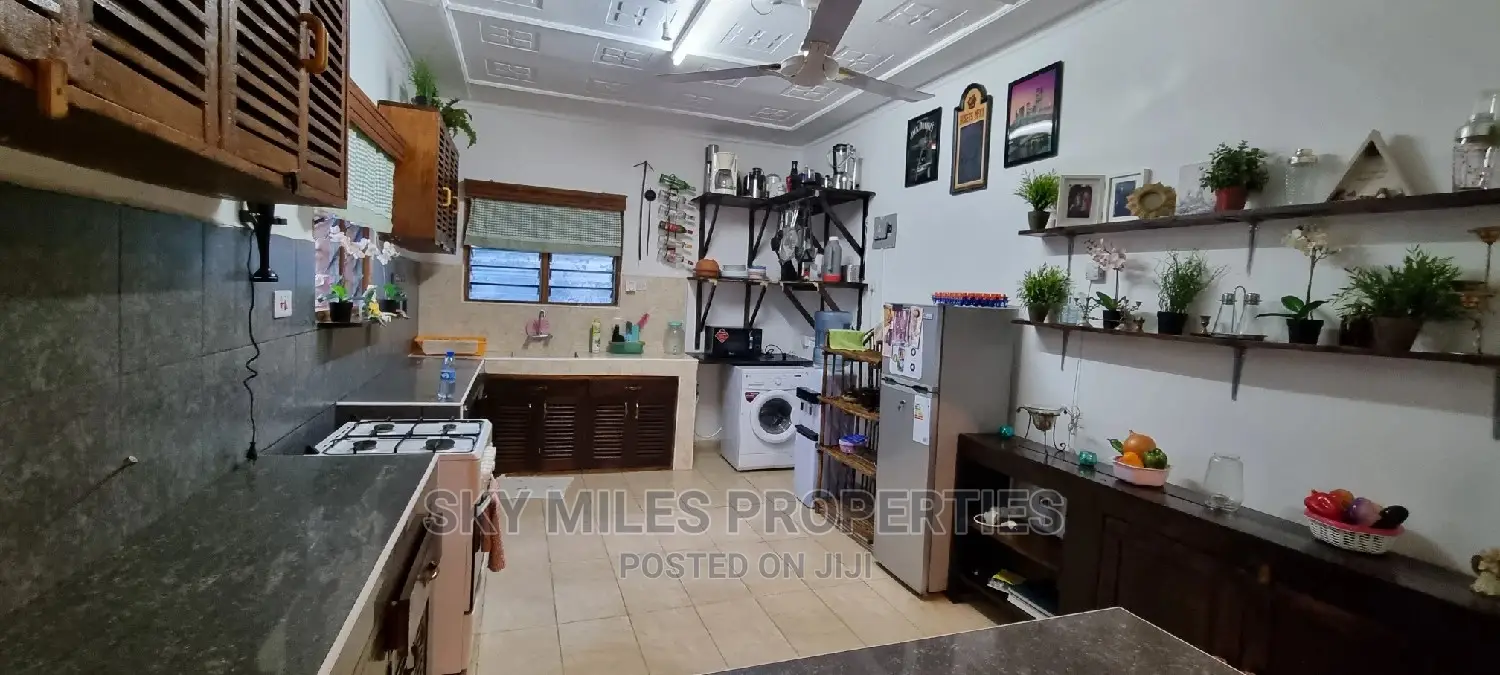 Furnished 4bdrm Villa in Jumba Ruins Way, Mtwapa for Sale