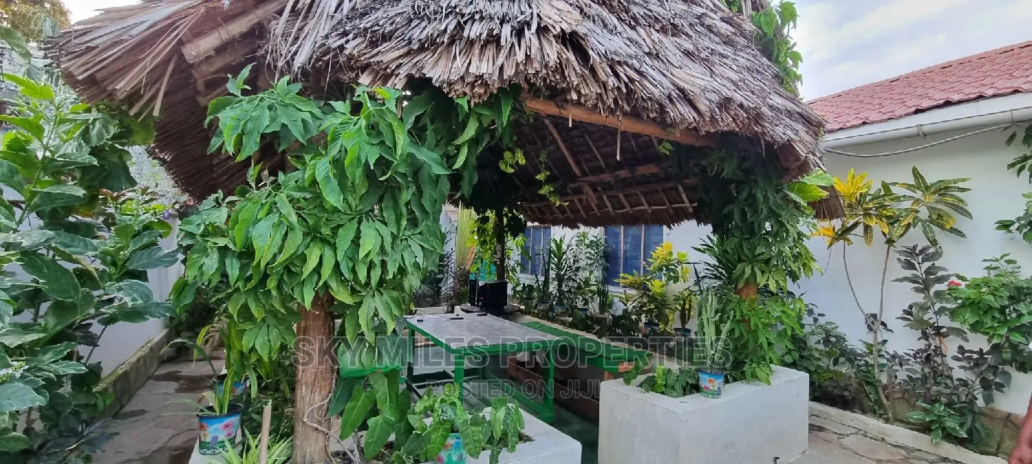 Furnished 4bdrm Villa in Jumba Ruins Way, Mtwapa for Sale