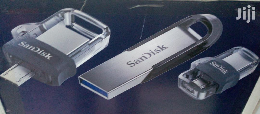 3•0m OTG Dual Drive 16 GB