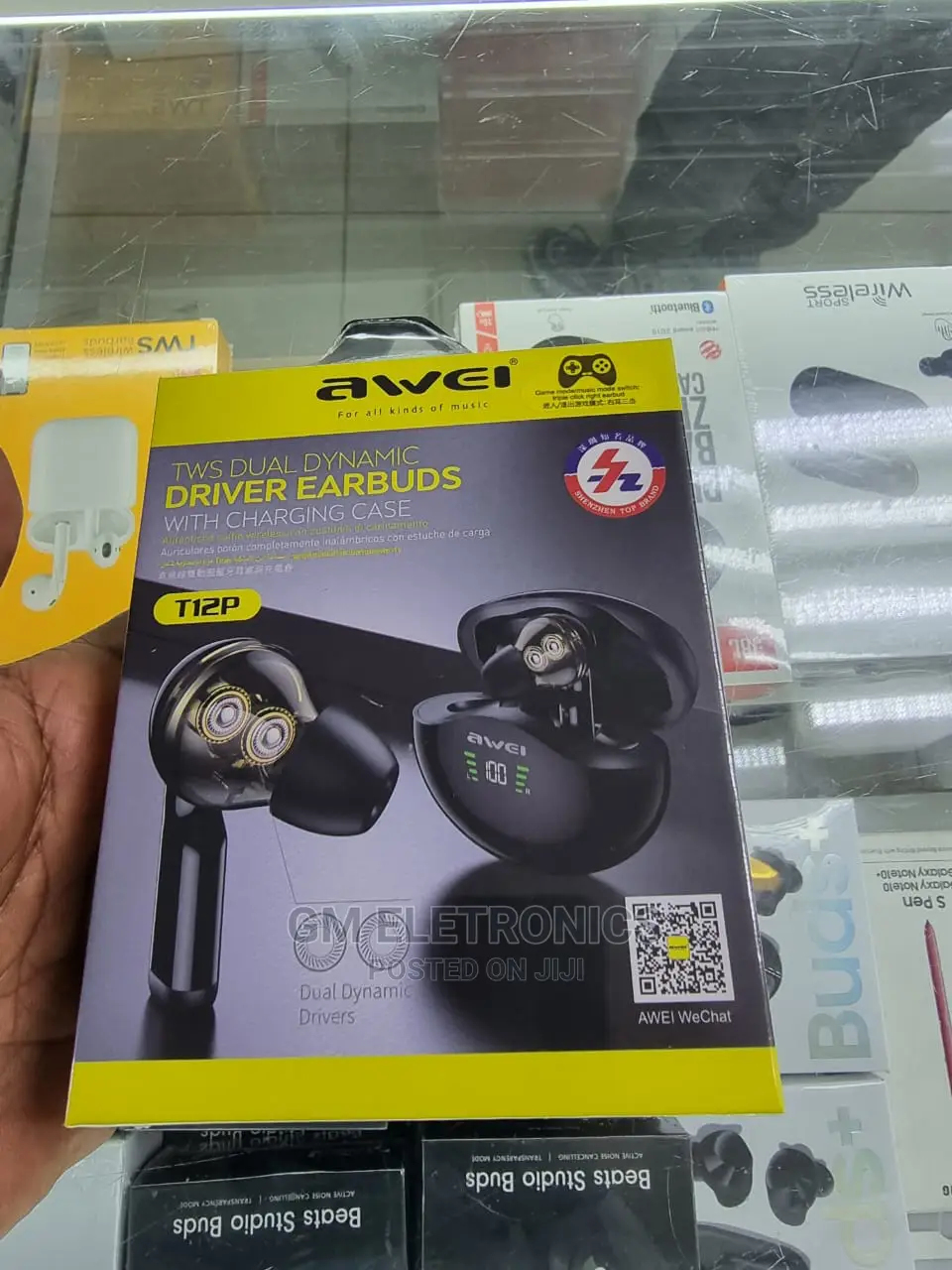Awei Dual Dynamic Drive Earbuds With Power Indicator.