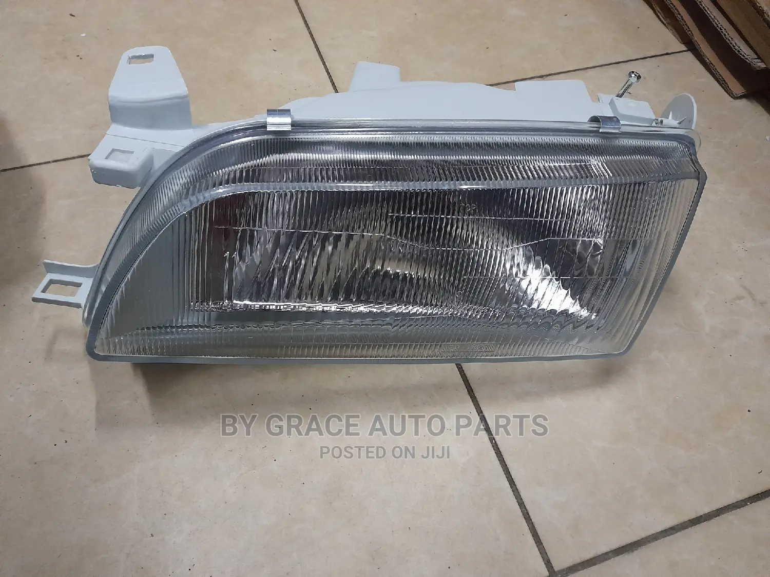 Headlamp Lamp AE 100/102 Saloon and Wagon