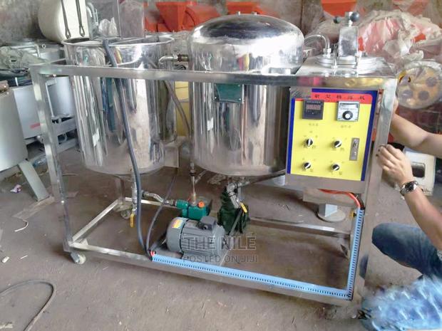 Refine Crude Sunflower Oil - main view