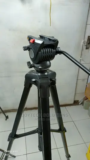 Camera Tripod Weifeng 3308 ( Hydraulic Head)