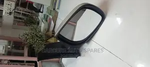 Fielder/ Axio2007 to 2010 Side Mirror