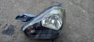 Daihatsu Mira Headlight
