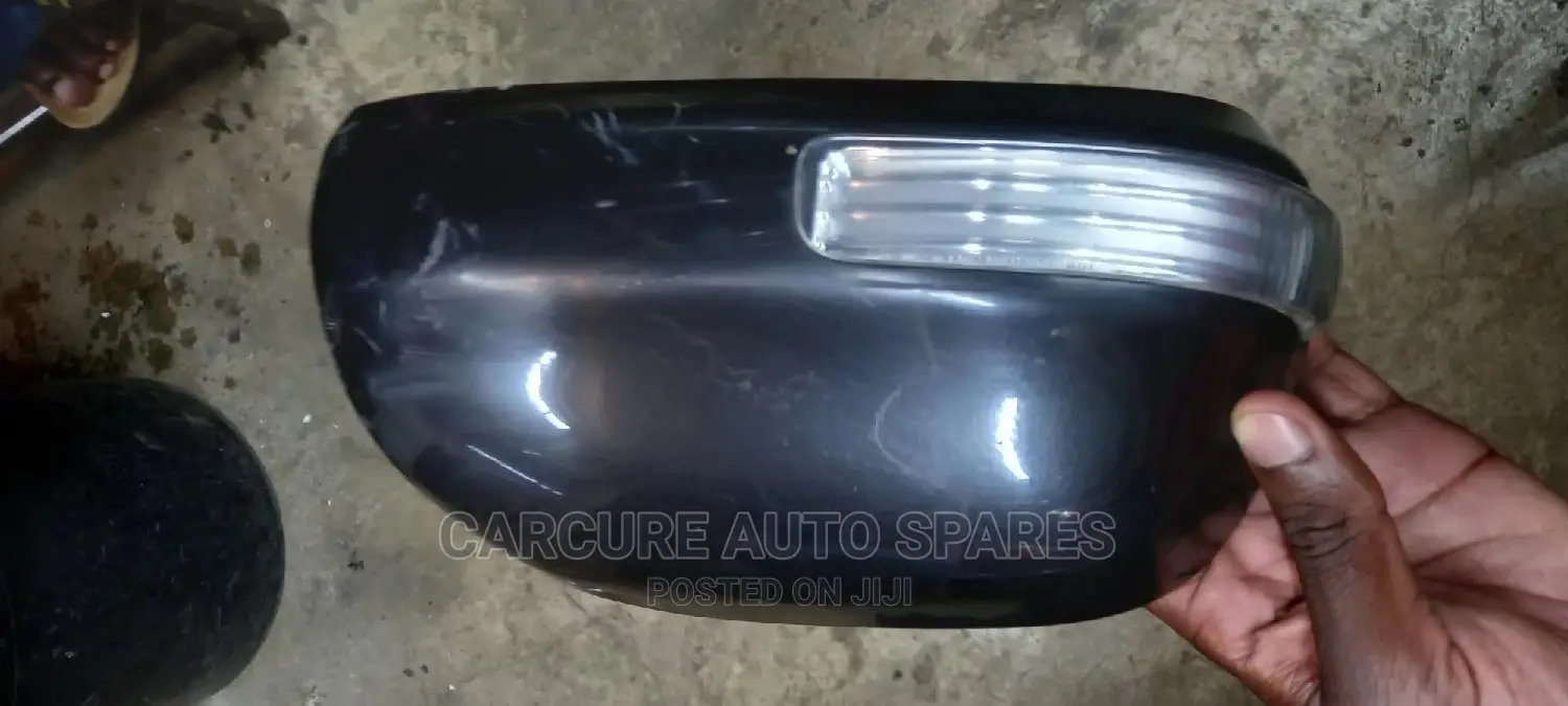 Toyota Rush Side Mirror Cover/ Indicator/ Blinker
