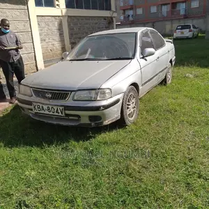 Nissan FB15 2000 Silver