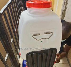 Battery Knapsack Sprayer Pump - thumbnail 2