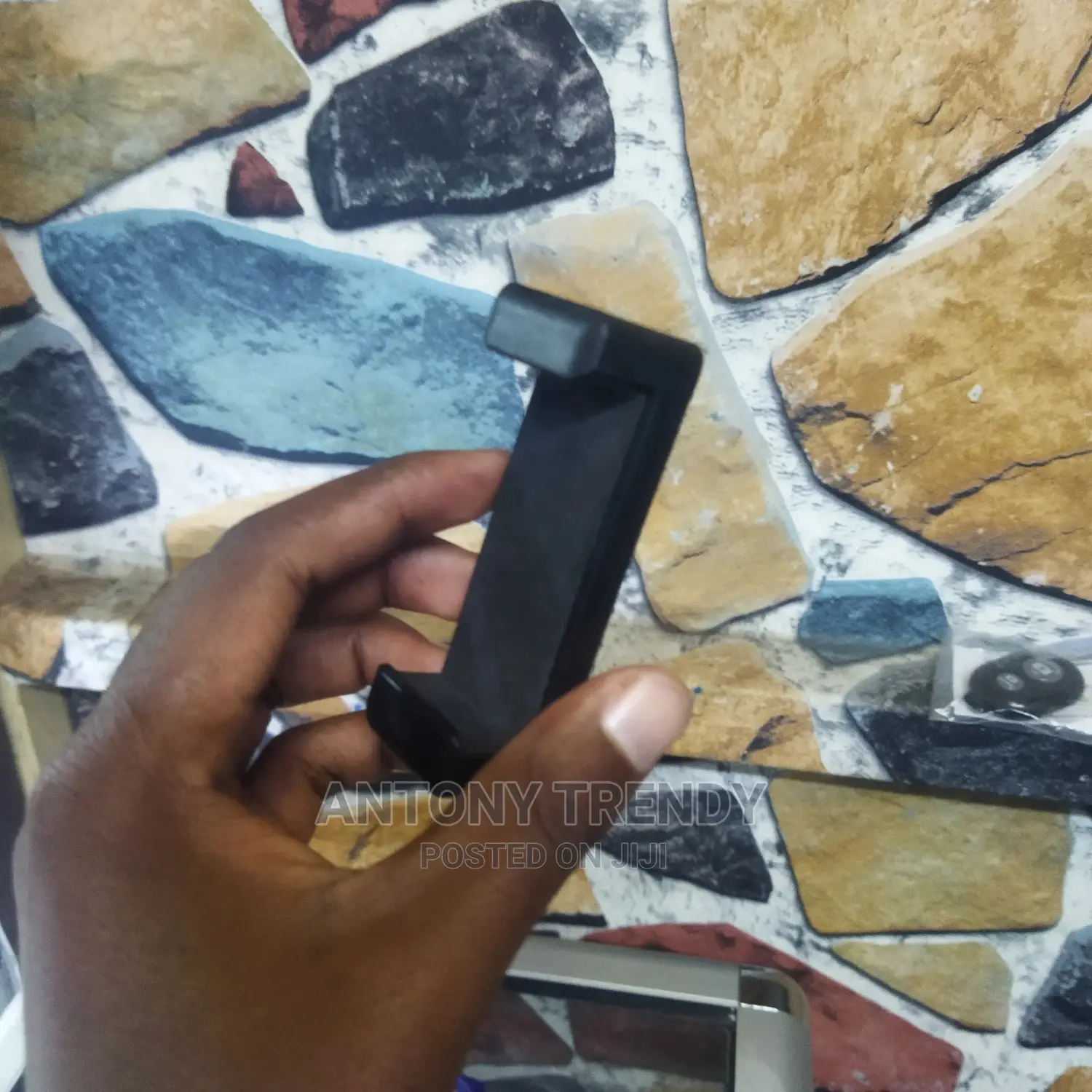 Phone Holder Suitable for All Phones