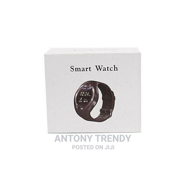 Y1 Smart Watch Touch Screen Phone Black - main view