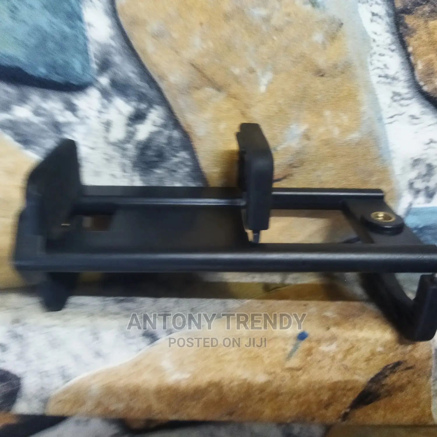 Tablet Holder 2 in One. All Tablets