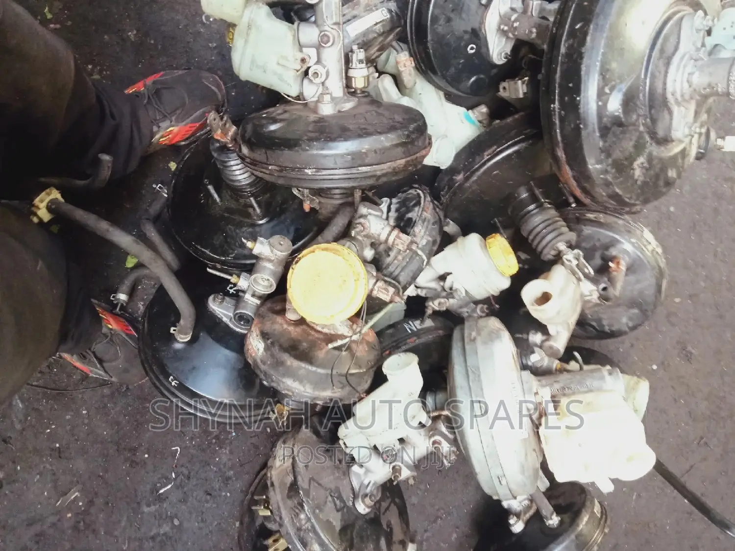 Brake Master Cylinders and Boosters for Toyota,Nissan,Suzuki