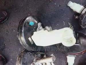 Brake Master Cylinder and Booster Toyota Ractis,Belta E.T.C