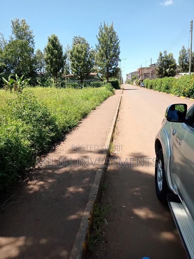 Half a Acre on Sale at Kenol Town. - thumbnail 6