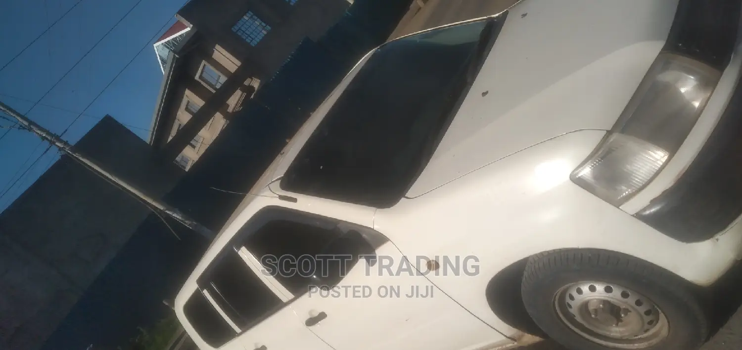 Ptobox Front Windscreen Fitted at 8500