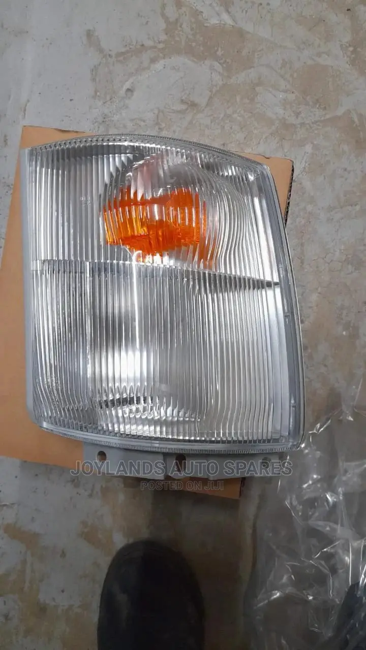 Corner Lamp Hino