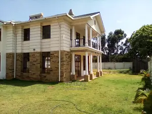 7bdrm Townhouse/Terrace in Karen, Hardy for sale