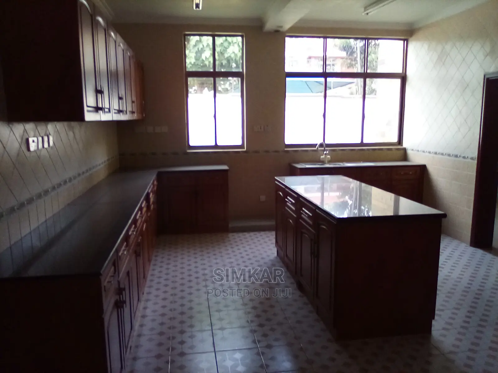 7bdrm Townhouse/Terrace in Karen, Hardy for sale