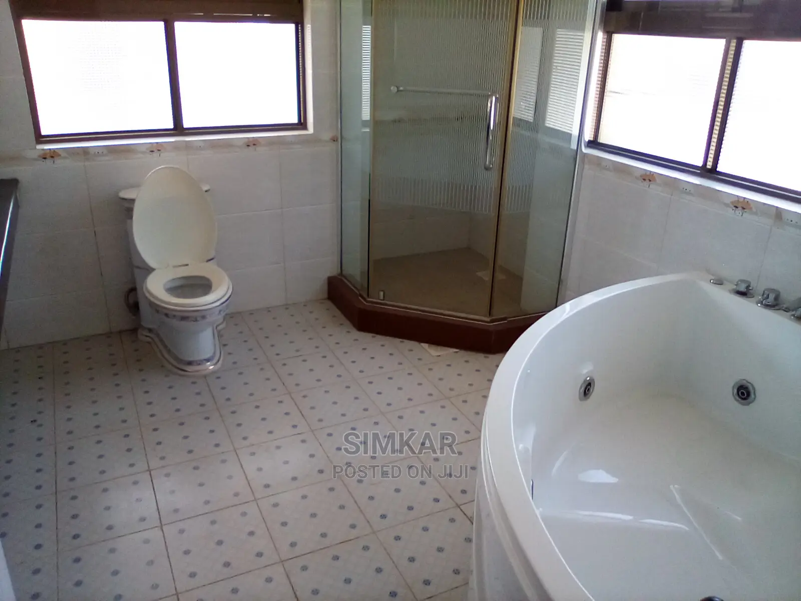 7bdrm Townhouse/Terrace in Karen, Hardy for sale