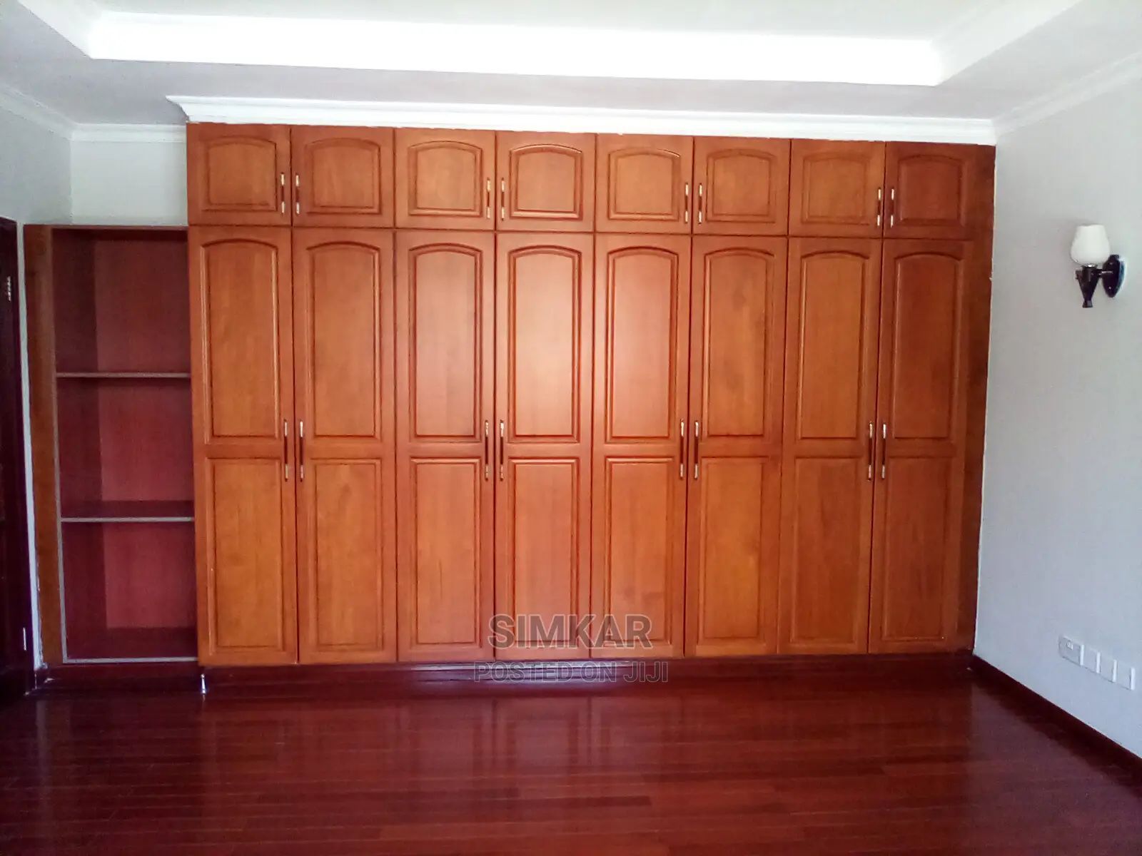 7bdrm Townhouse/Terrace in Karen, Hardy for sale