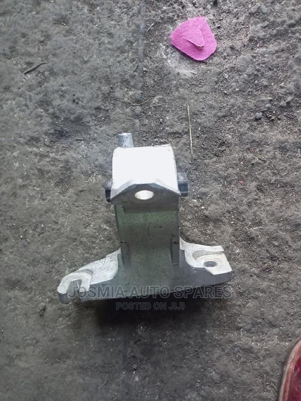 Honda Fit Gear Box Mount - thumbnail 5