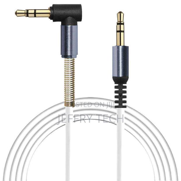 3.5mm Right Angle Stereo Auxiliary Cable 3 Ft - main view